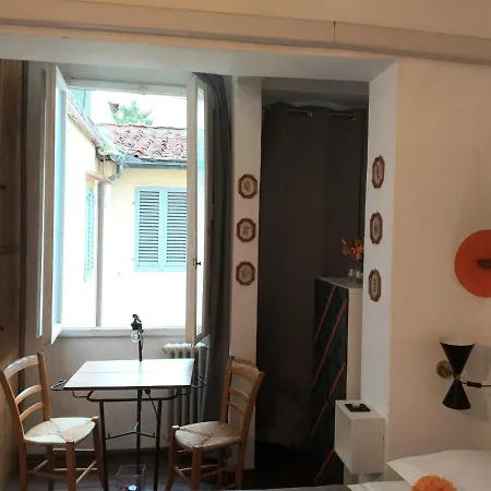 Via Faenza Guest house