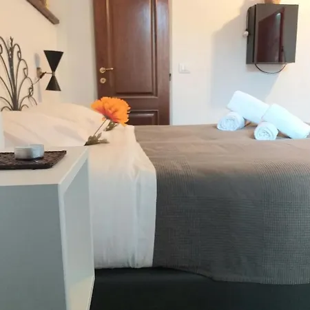 Guest house Via Faenza *