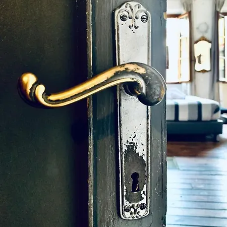 Via Faenza Florence